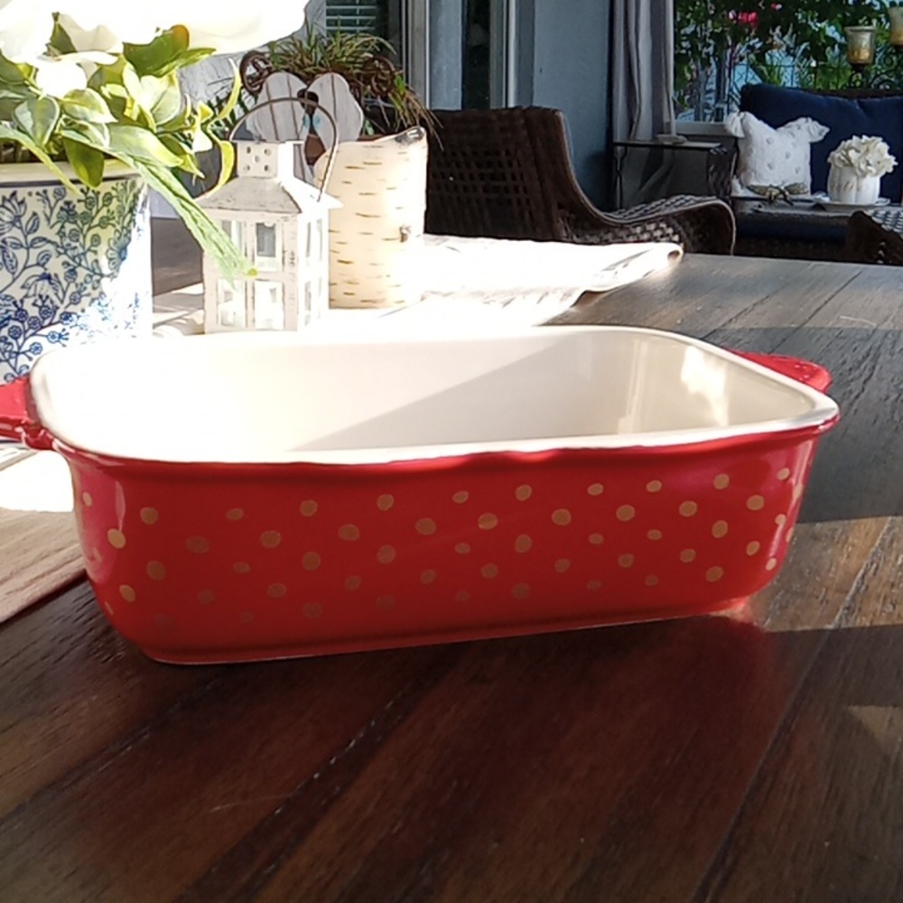 Rare Absolutely Gorgeous Pioneer Woman bread loaf baking dish red with gold dots